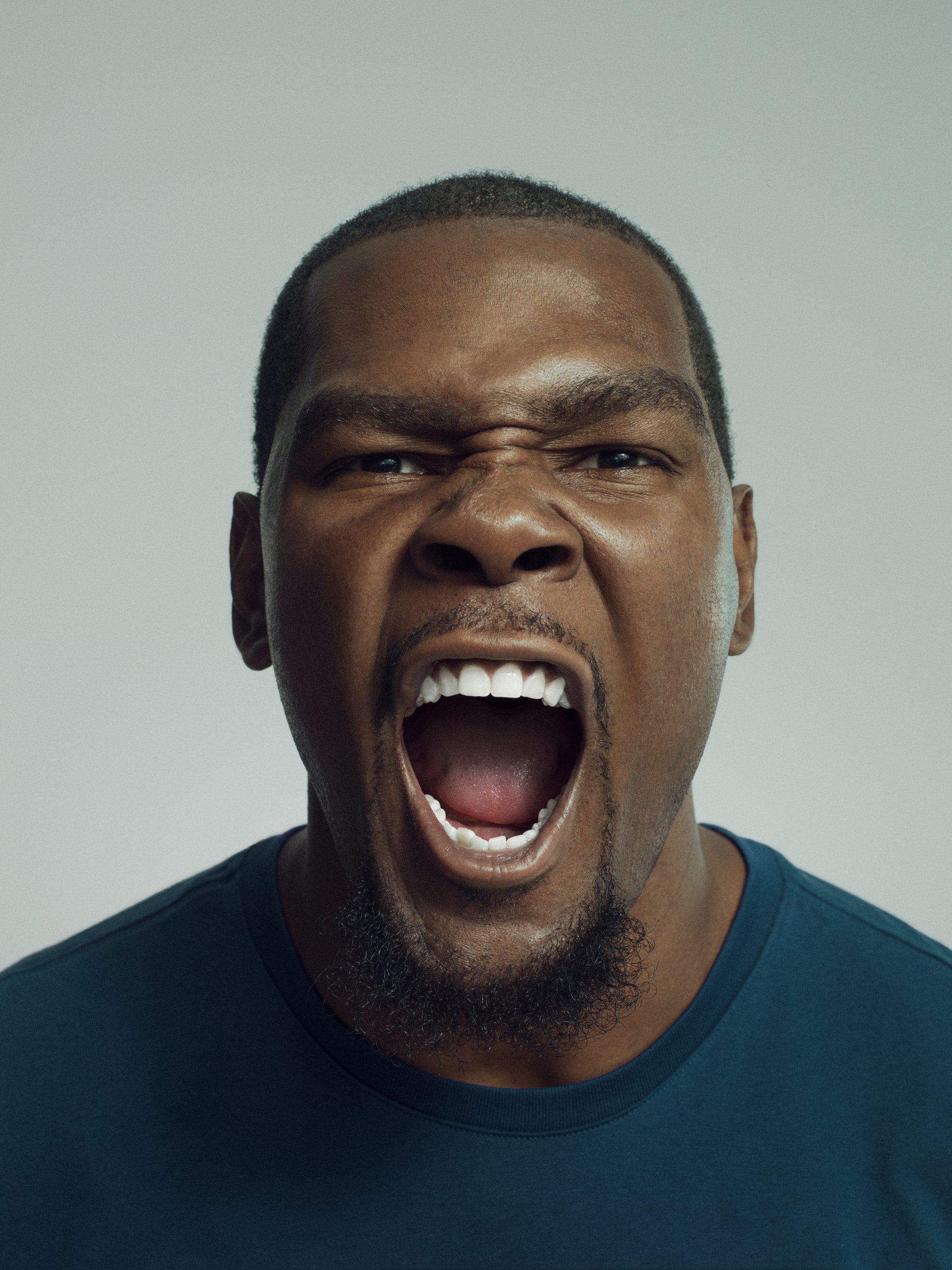 digital retoucher viktor fejes